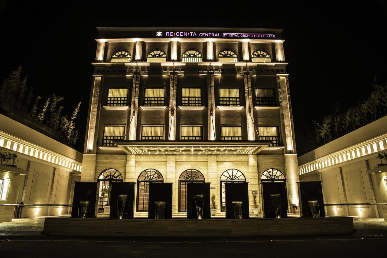 Regenta Central Amritsar Ngoại thất bức ảnh
